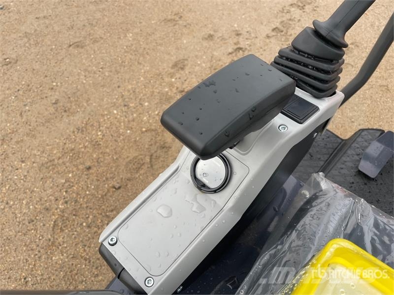 CFG MX15RX Mini Excavator (Unused) Міні-екскаватори < 7т