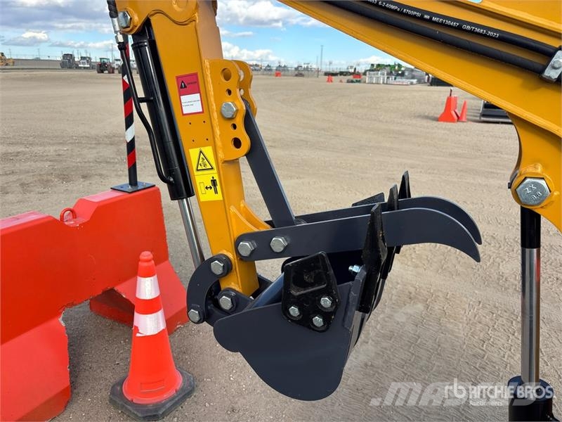 CFG MX15RX Mini Excavator (Unused) Mini kotrók < 7t