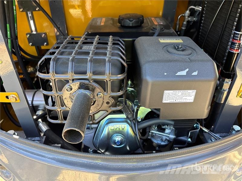 CFG QK18R Mini Excavator (Unused) Mini excavadoras < 7t