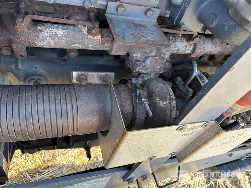 Challenger CH45 Track Tractor الجرارات