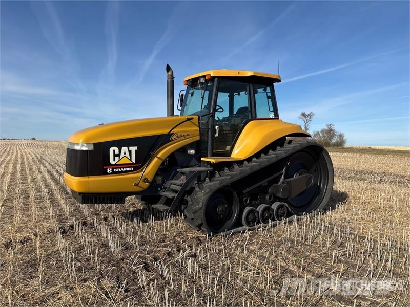Challenger CH45 Track Tractor الجرارات