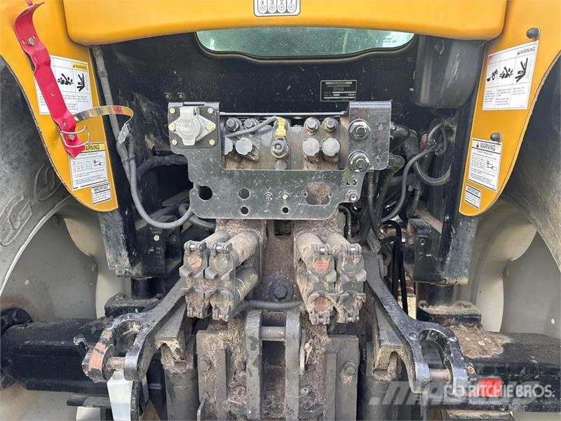 Challenger MT525B 4WD Tractor Tractoren