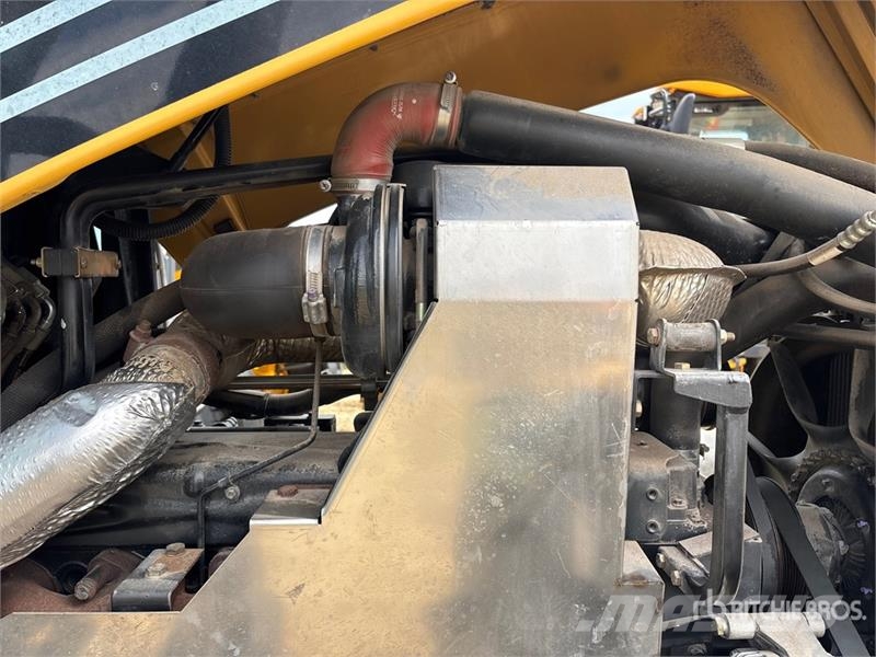 Challenger MT525B 4WD Tractor Tractoren