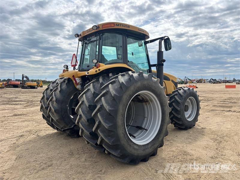 Challenger MT525B 4WD Tractor Tractoren