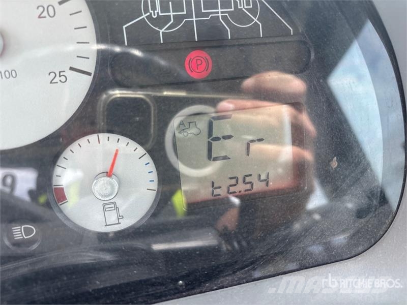 Challenger MT525B 4WD Tractor Tractoren