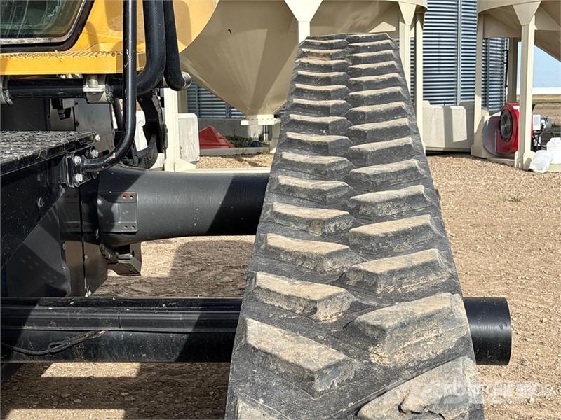 Challenger MT765B Traktori
