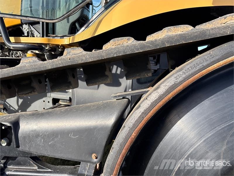 Challenger MT765B Traktori