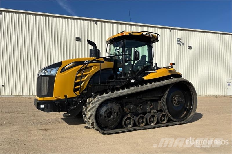 Challenger MT845E Traktorji
