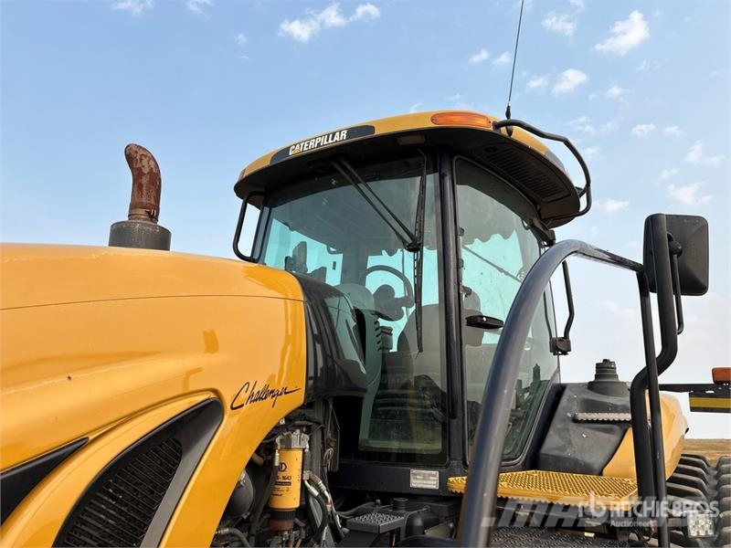 Challenger MT865C Traktoriai