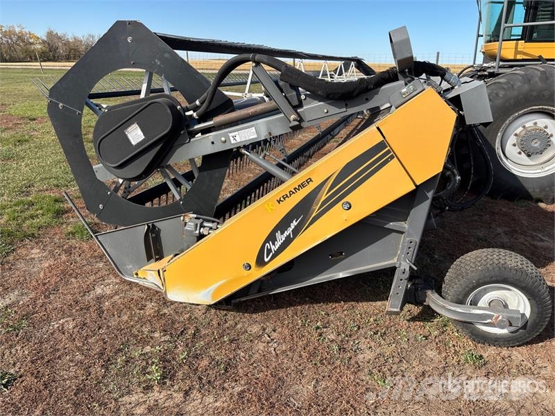 Challenger SP115C 30 ft Swather Windrower Zgrabljalniki