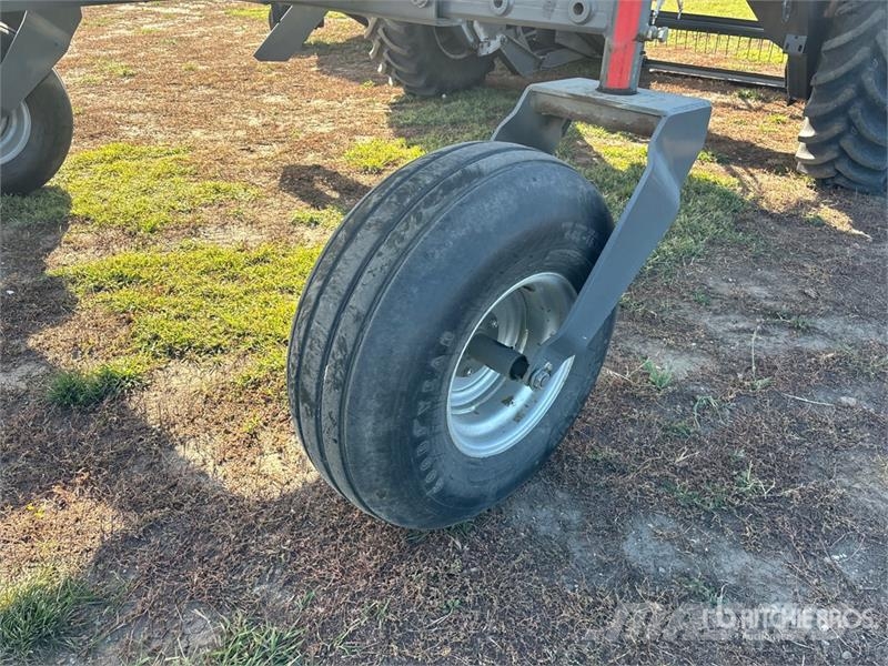 Challenger SP115C 30 ft Swather Windrower Zgrabljalniki