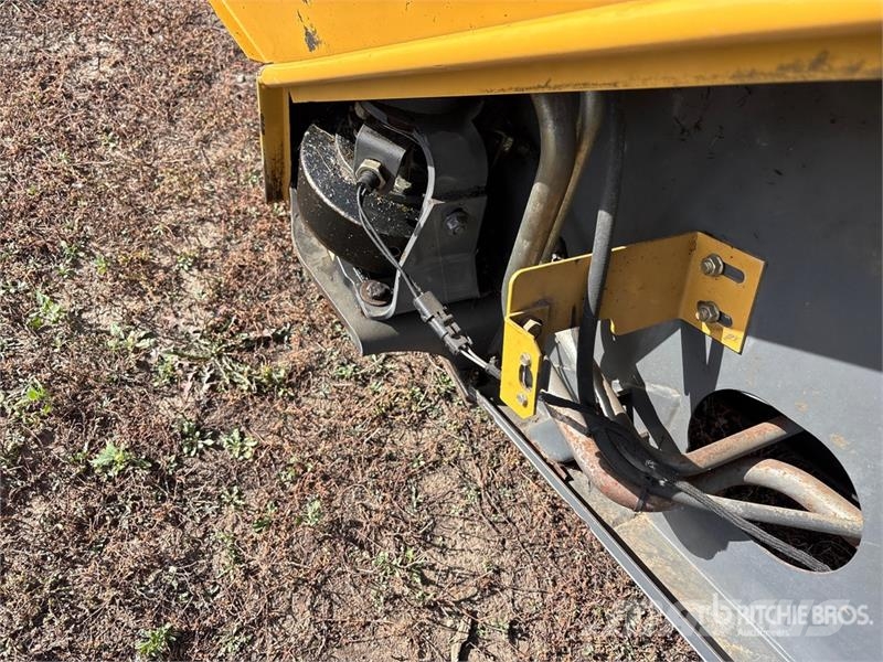 Challenger SP115C 30 ft Swather Windrower Zgrabljalniki