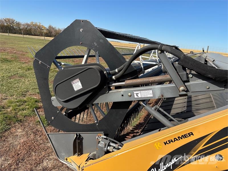 Challenger SP115C 30 ft Swather Windrower Zgrabljalniki