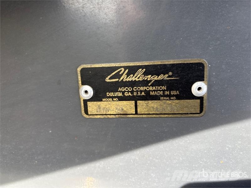Challenger SP115C 30 ft Swather Windrower Zgrabljalniki