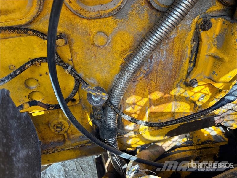 Champion 720 Motor Grader Väghyvlar