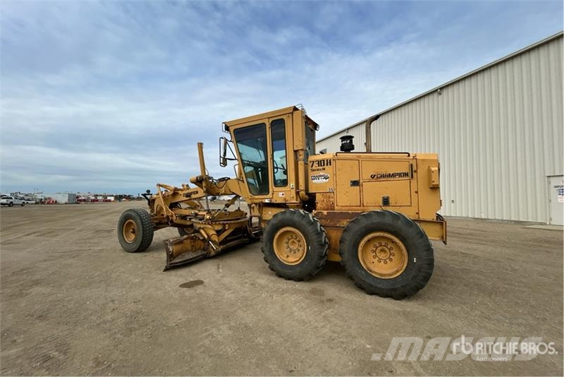 Champion 730A Motor Grader Niveleuse
