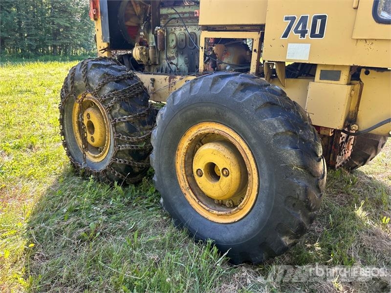Champion 740 Motor Grader Väghyvlar