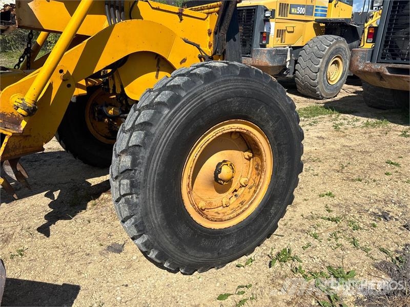 Champion 740 Motor Grader Väghyvlar