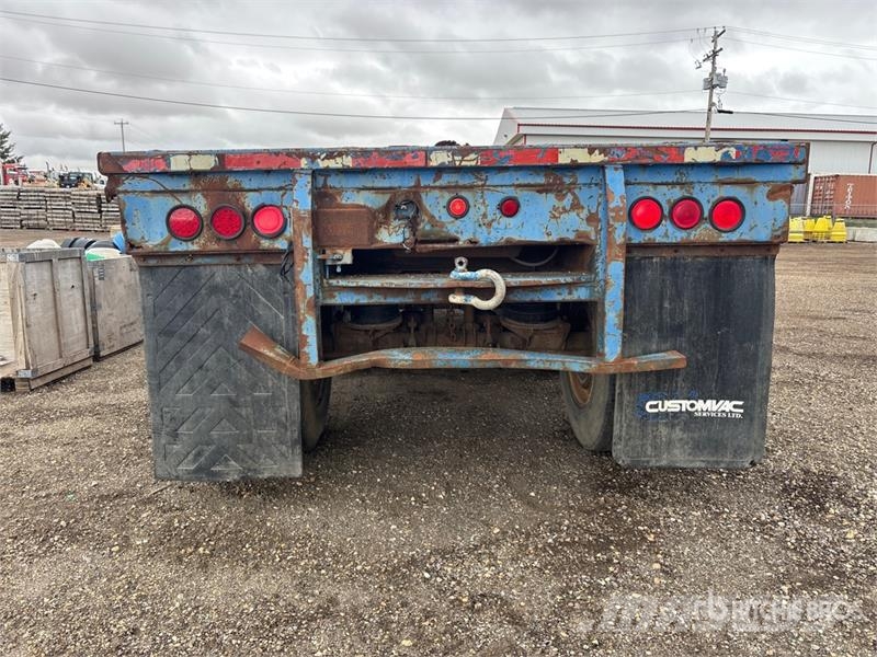 Cheiftaine 53 ft Tri/A Flatbed Trailer Remorque ridelle