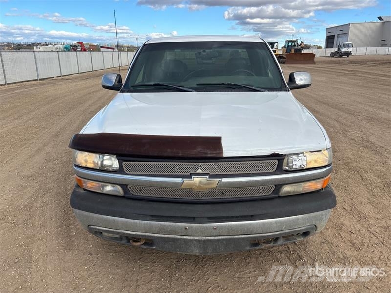 Chevrolet 1500 LT 4x4 Extended Cab Pickup Ostalo