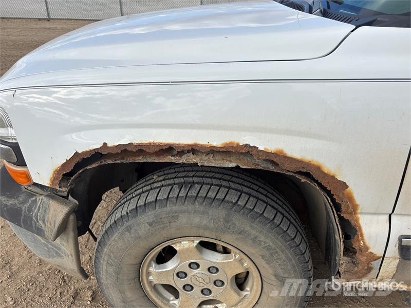 Chevrolet 1500 LT 4x4 Extended Cab Pickup Ostalo