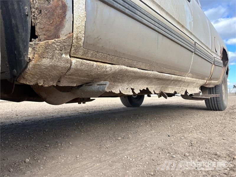 Chevrolet 1500 LT 4x4 Extended Cab Pickup Ostalo
