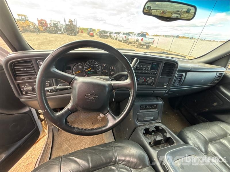 Chevrolet 1500 LT 4x4 Extended Cab Pickup Ostalo