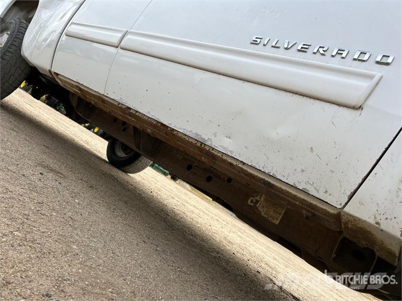 Chevrolet 1500 LT 4x4 Extended Cab Pickup Muu