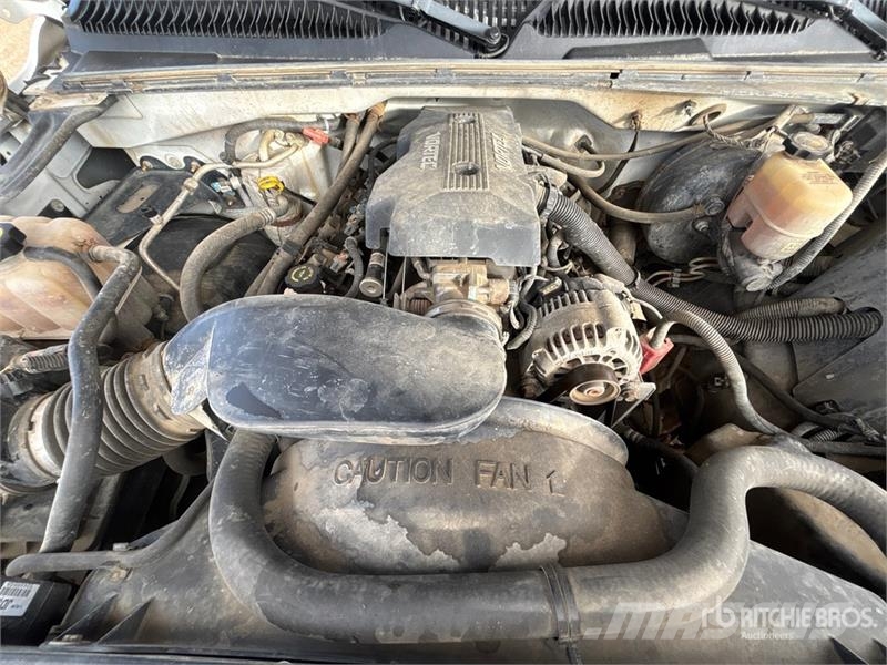 Chevrolet 1500 LT 4x4 Extended Cab Pickup Ostalo