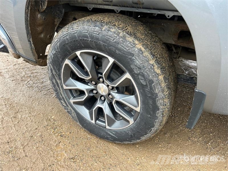 Chevrolet 1500 Silverado 4x4 Crew Cab Pickup Andre