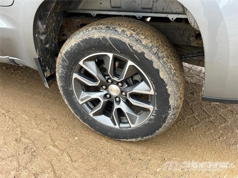 Chevrolet 1500 Silverado 4x4 Crew Cab Pickup Andre