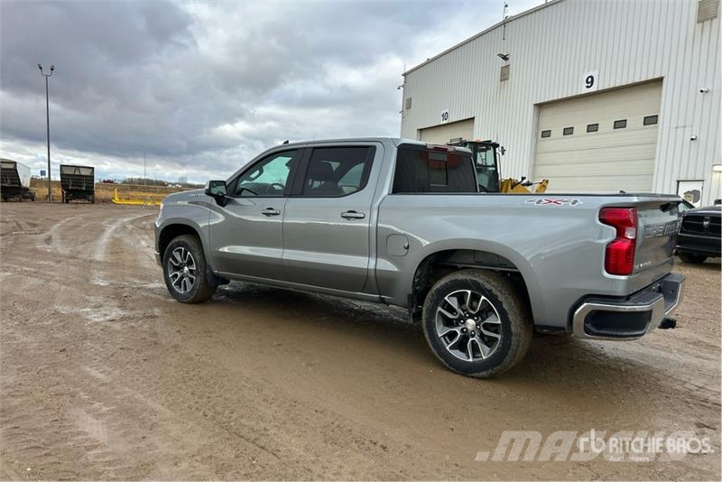 Chevrolet 1500 Silverado 4x4 Crew Cab Pickup Andre