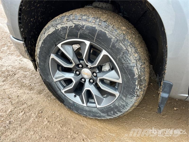 Chevrolet 1500 Silverado 4x4 Crew Cab Pickup Andre