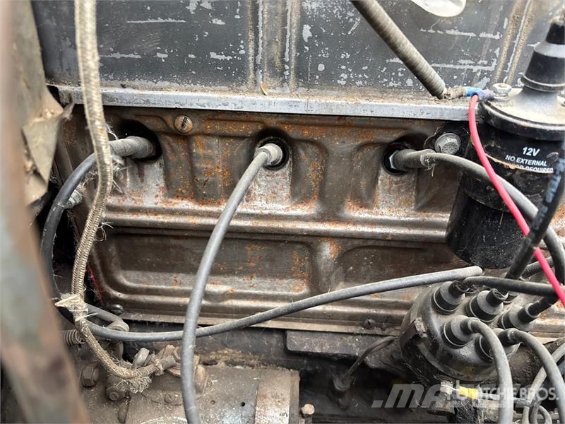 Chevrolet 1533 Antique Pickup (Inoperable) Andere Transporter