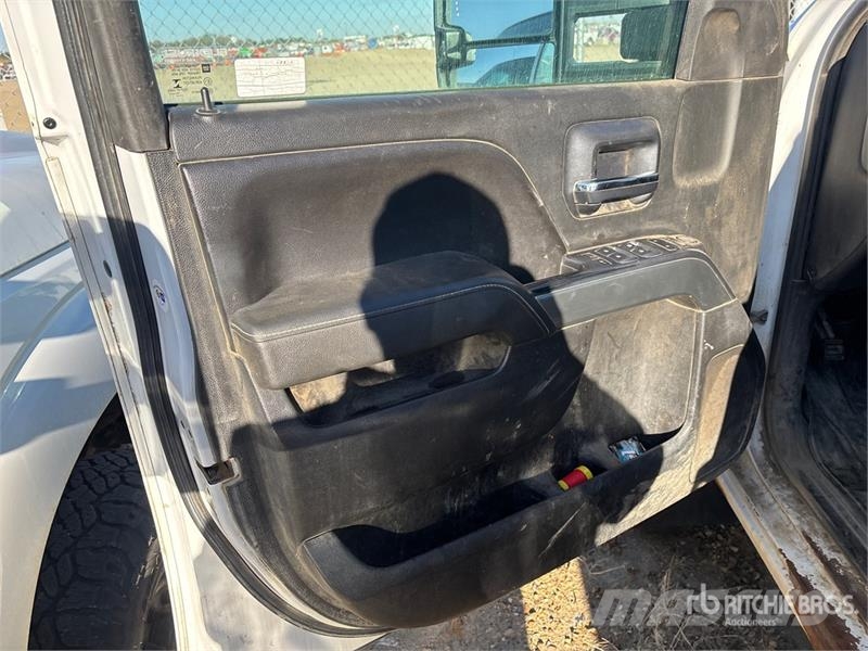 Chevrolet 2500 LT 4x4 Extended Cab Pickup (Inoperable) Övriga bilar