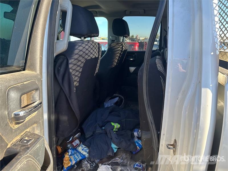 Chevrolet 2500 LT 4x4 Extended Cab Pickup (Inoperable) Övriga bilar