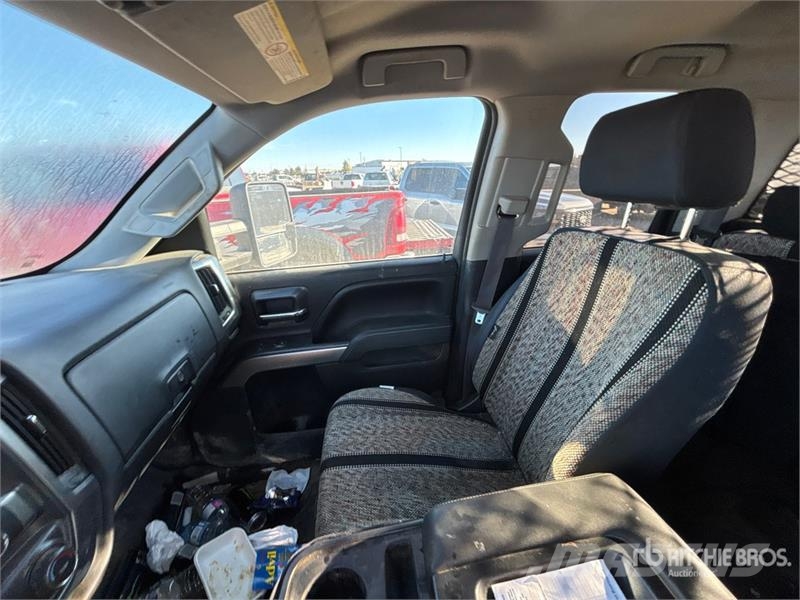 Chevrolet 2500 LT 4x4 Extended Cab Pickup (Inoperable) Övriga bilar