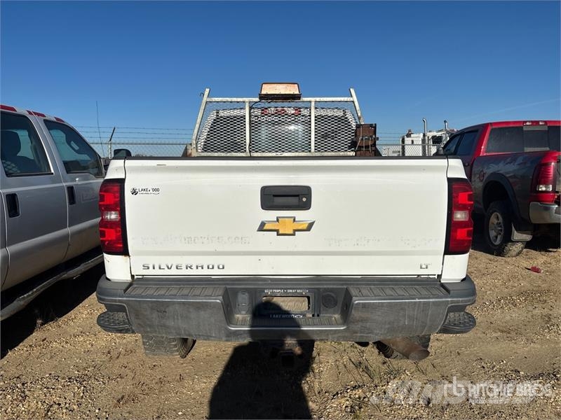 Chevrolet 2500 LT 4x4 Extended Cab Pickup (Inoperable) Övriga bilar