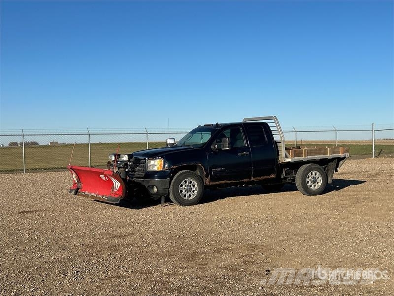 Chevrolet 2500HD 4x4 Extended Cab Flatbed Truck Kamioni sa otvorenim sandukom