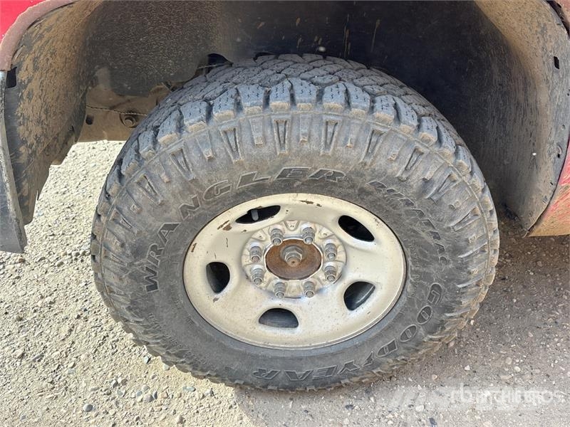 Chevrolet 2500HD 4x4 Extended Cab Utility Truck Pick up/Platou