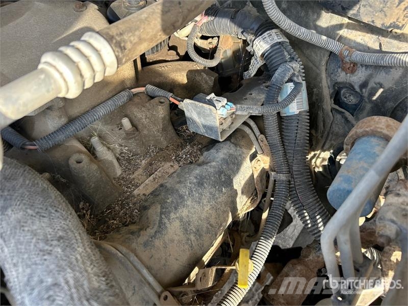 Chevrolet 3500 Platformos/ Pakrovimas iš šono