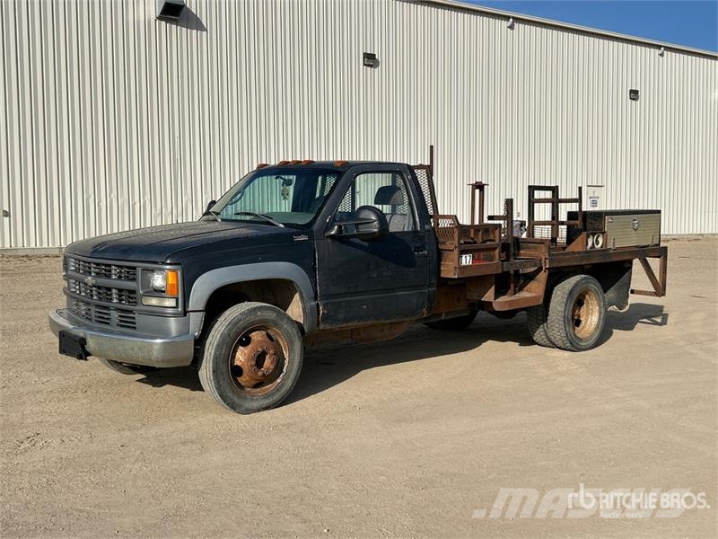Chevrolet 3500 Platformos/ Pakrovimas iš šono