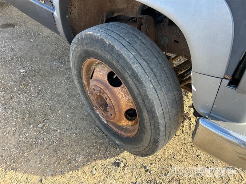 Chevrolet 3500 Platformos/ Pakrovimas iš šono