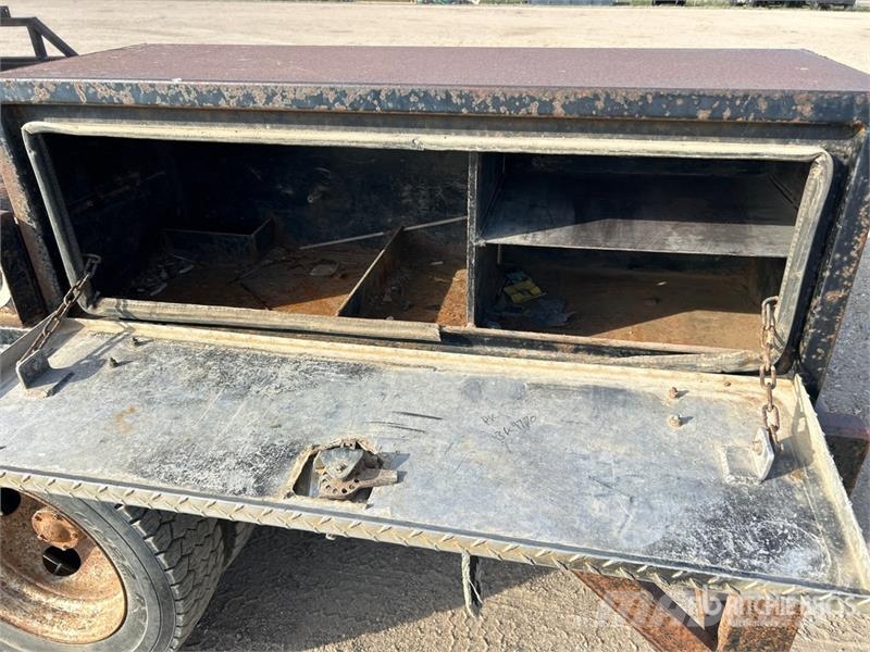 Chevrolet 3500 Platformos/ Pakrovimas iš šono