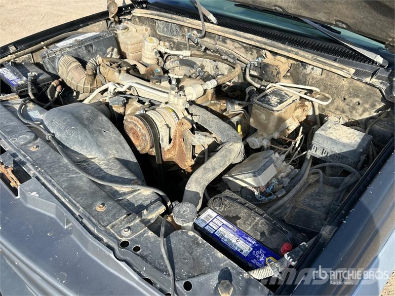 Chevrolet 3500 Platformos/ Pakrovimas iš šono