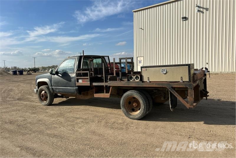 Chevrolet 3500 Platformos/ Pakrovimas iš šono