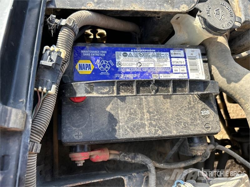 Chevrolet 3500 Platformos/ Pakrovimas iš šono