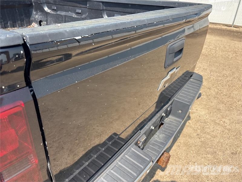 Chevrolet 3500 HD 4x4 Crew Cab Pickup Autre fourgon / utilitaire