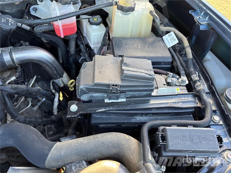Chevrolet 3500 HD LT 4x4 Crew Cab Pickup Ostalo