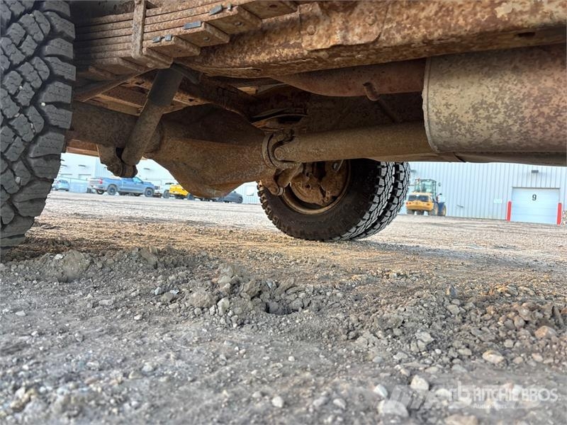 Chevrolet 4x2 Van Truck Camion cassonati